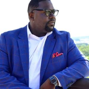 Meet your Posher, Reginald